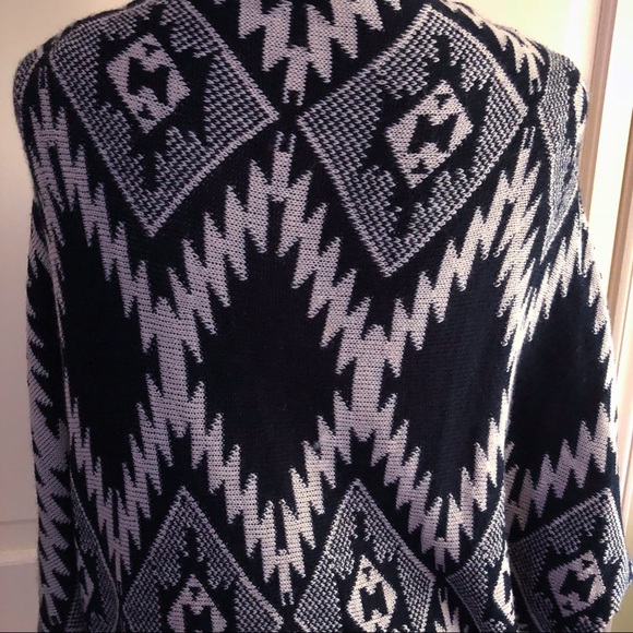 | Charlotte Russe | Open Cardigan - Picture 3 of 3